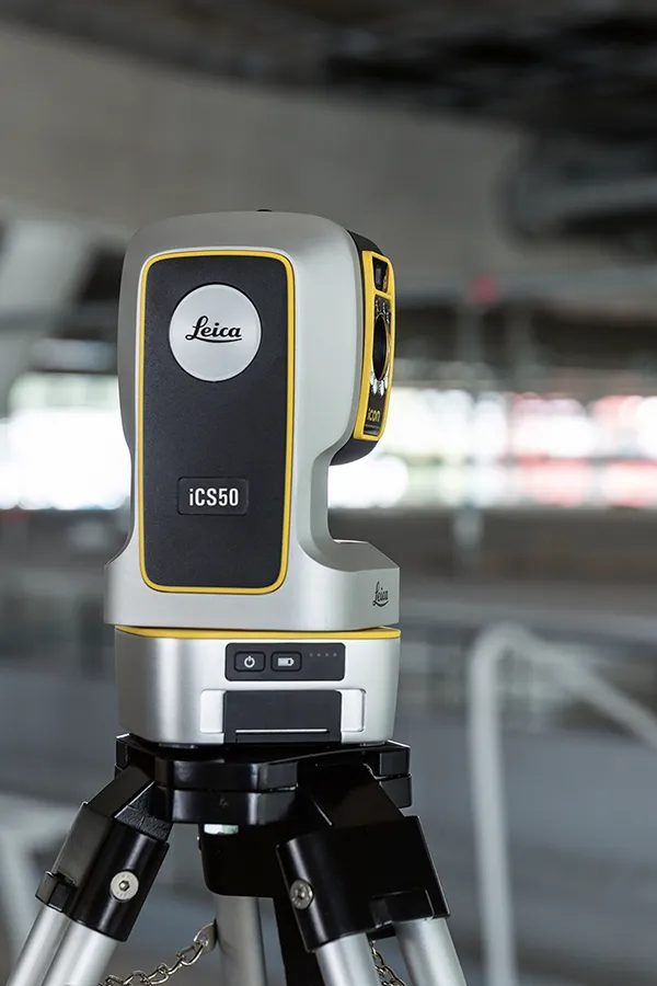 Leica iCON iCS50 900x600